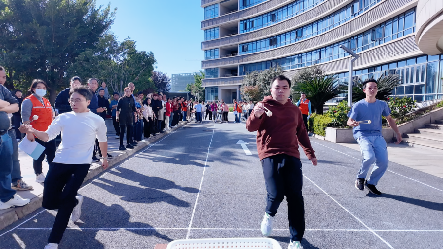 1765242685160732.png 图片1.png